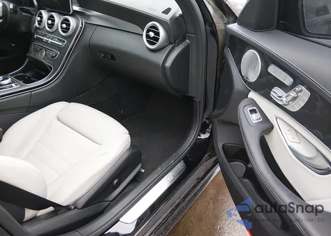 2016 Mercedes-Benz C 300 Sport 4Matic from USA, damaged, VIN 55SWF4KB5GU102791